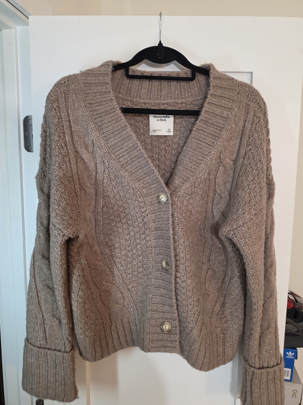 Abercrombie & Fitch Taupe Cable Knit V-Neck Button Cardigan